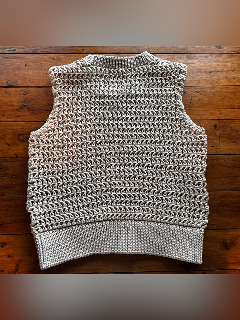 COS Chunky Knit Sweater Vest - Picture 4 of 10